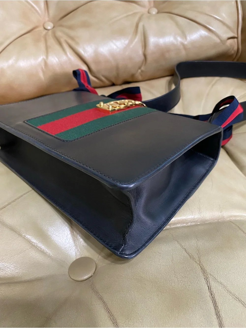 Sale! COA Gucci Sylvie SCUFFS Small Satchel w/Ribbon Strap Black Leather Chain - Picture 12 of 16